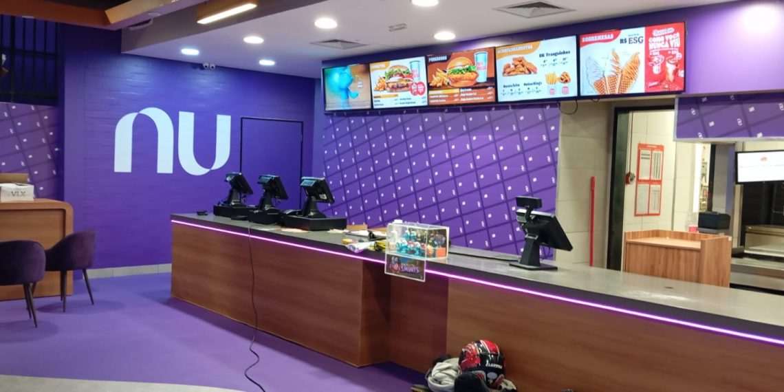 Burger King e Nubank transformam unidade da Av. Paulista na primeira "não agência" da fintech