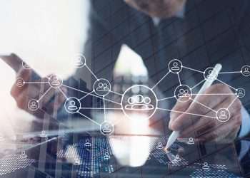 Terceirização no varejo e consumo: vantagens competitivas e cuidados essenciais na contratação