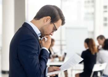 Varejistas estão cautelosos e menos otimistas com a economia