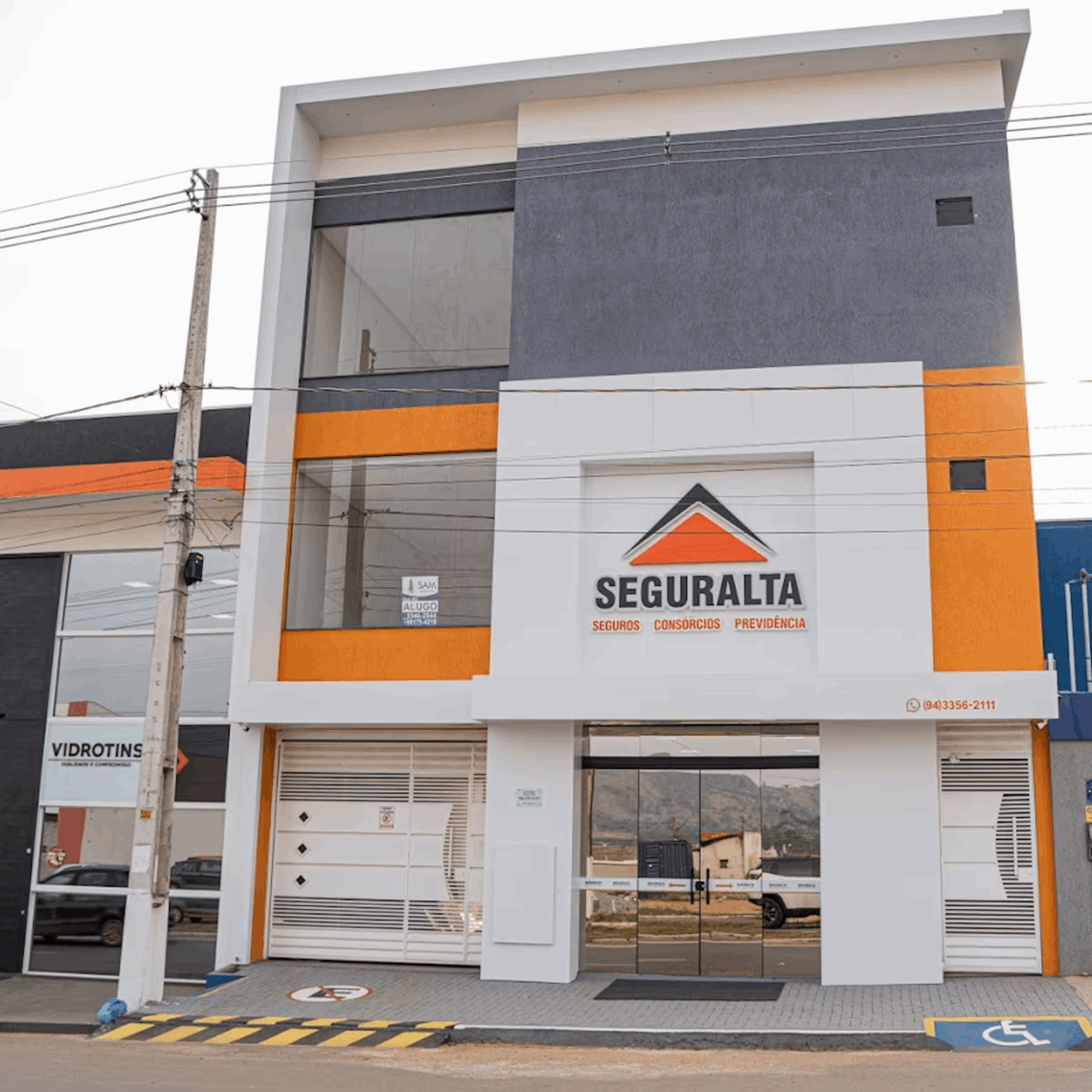 Cacau Show, O Boticário, Market4u e outras grandes redes: quanto custa abrir uma franquia?