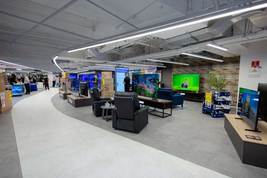 Setores de vestuário e eletrodomésticos ainda não recuperaram nível de emprego pré-pandemia