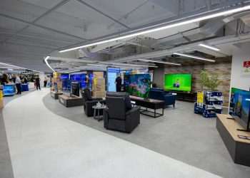 Setores de vestuário e eletrodomésticos ainda não recuperaram nível de emprego pré-pandemia