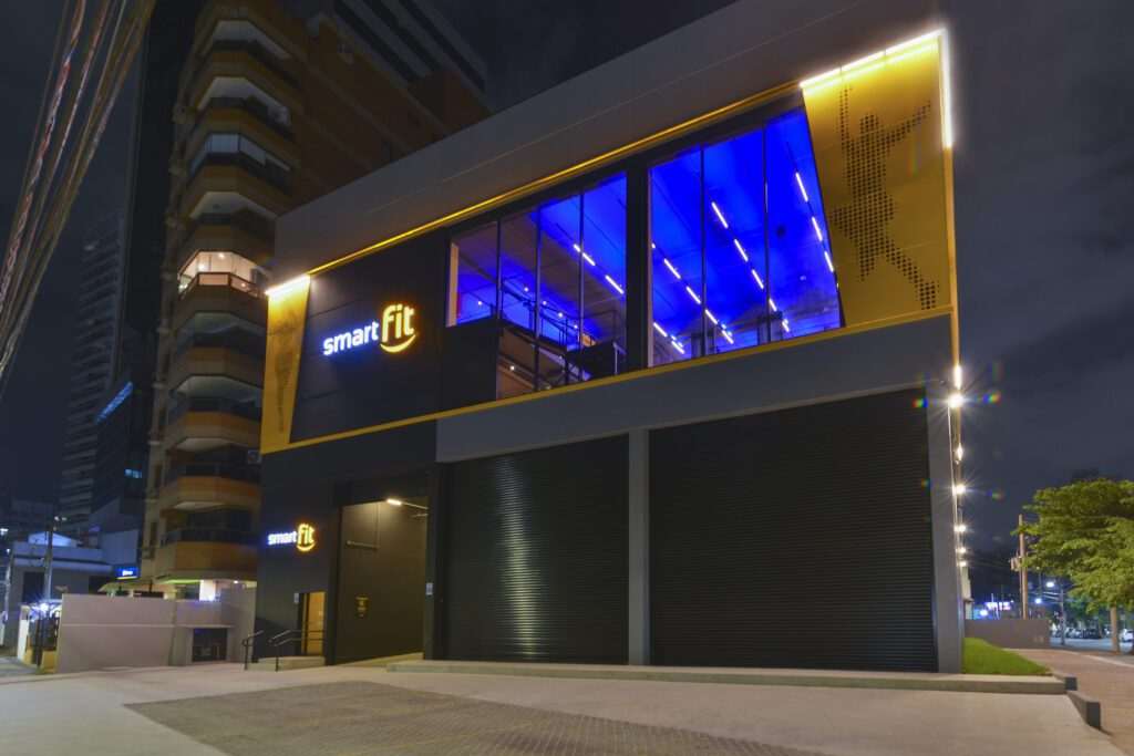 Smart Fit inaugura 800ª unidade no Brasil, no litoral paulista