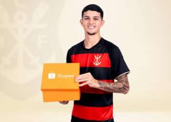 Shopee e Flamengo lançam camiseta retrô em edição especial para celebrar os 130 anos do clube
