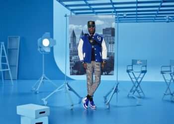 LeBron James, astro do basquete, é o primeiro homem real a se transformar em boneco Ken