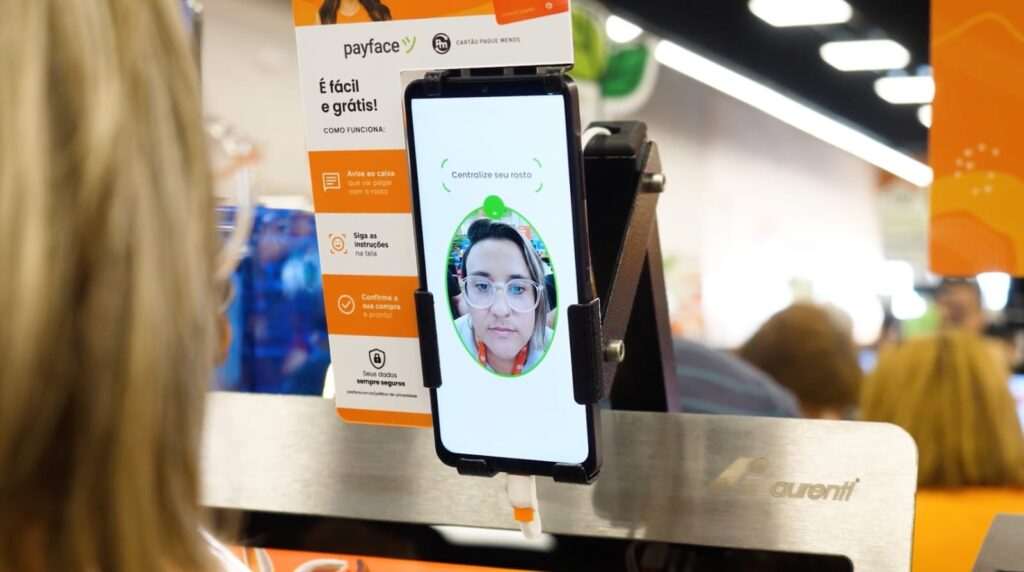 Pague Menos aposta em reconhecimento facial para agilizar pagamentos