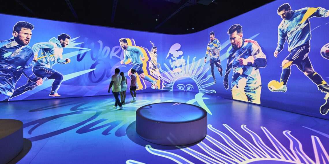 Estreia no Brasil exposição imersiva sobre a vida e carreira de Lionel Messi