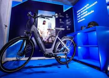 Moura, conhecida pelas baterias, entra no segmento de bicicleta elétrica