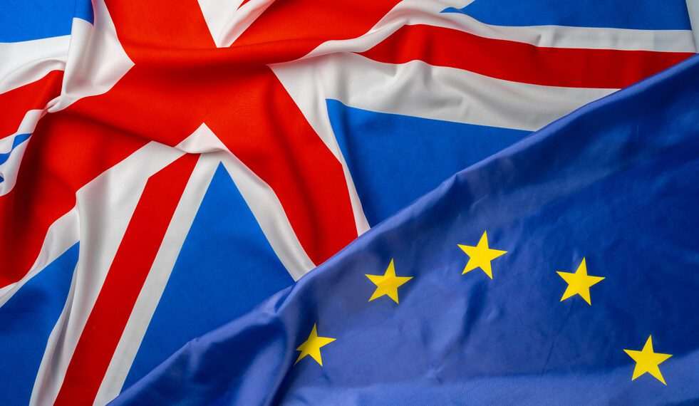 UE e Reino Unido fazem reuniões separadas com Bessent para discutir relações comerciais