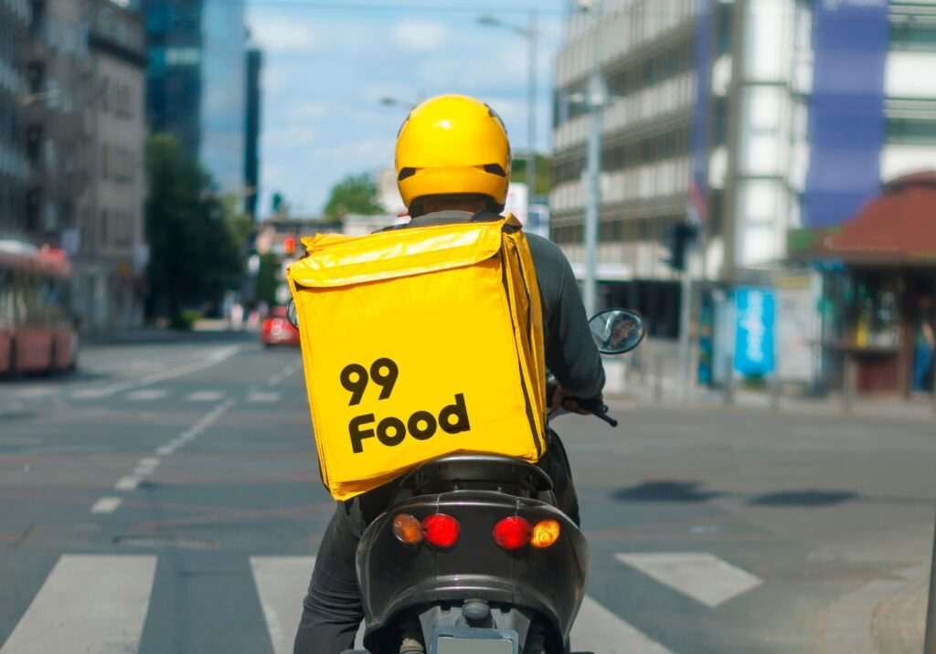 App da 99Food abre cadastro; ganhos combinados podem chegar a R$ 250 por dia
