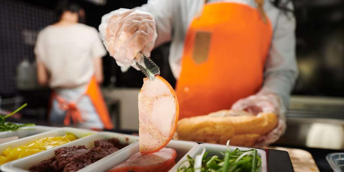 Mudanças de consumo nos EUA e no Brasil: inovações e desafios no setor de alimentação