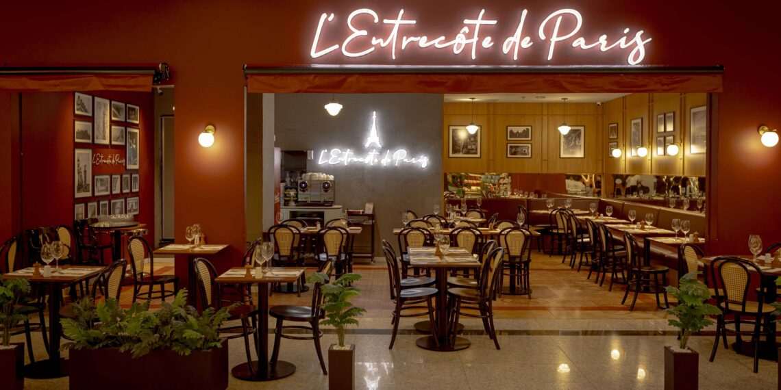 L’Entrecôte de Paris acelera expansão com modelo de bistrô compacto