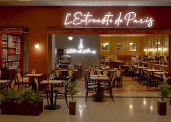 L’Entrecôte de Paris acelera expansão com modelo de bistrô compacto