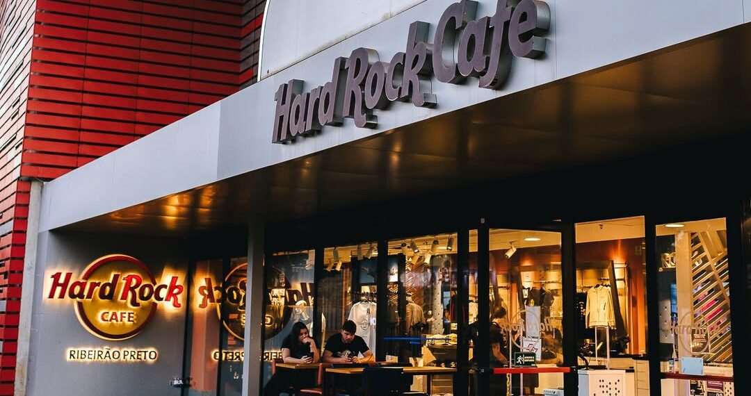 Hard Rock Cafe estreia em SP com sua primeira unidade no Itaim Bibi
