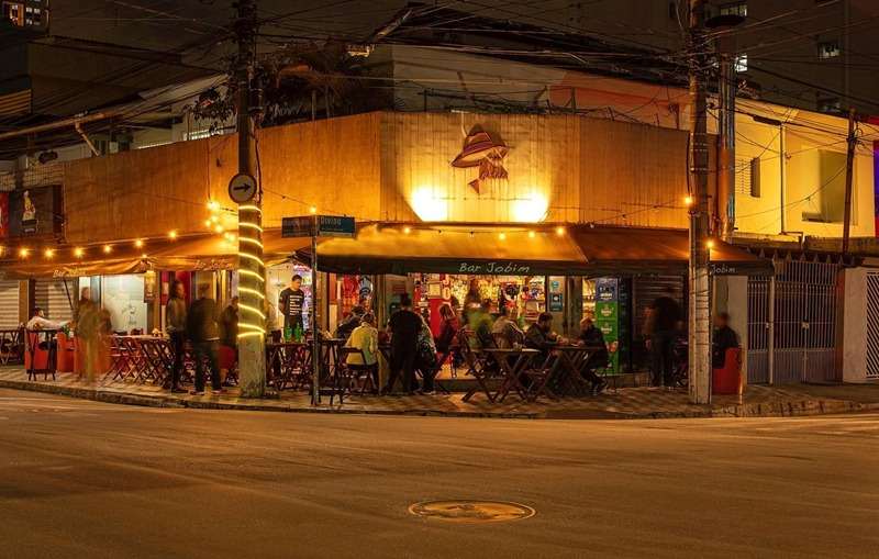 Bares do Grupo Hungry ressignificam a data e celebram os solteiros no Dia dos Namorados