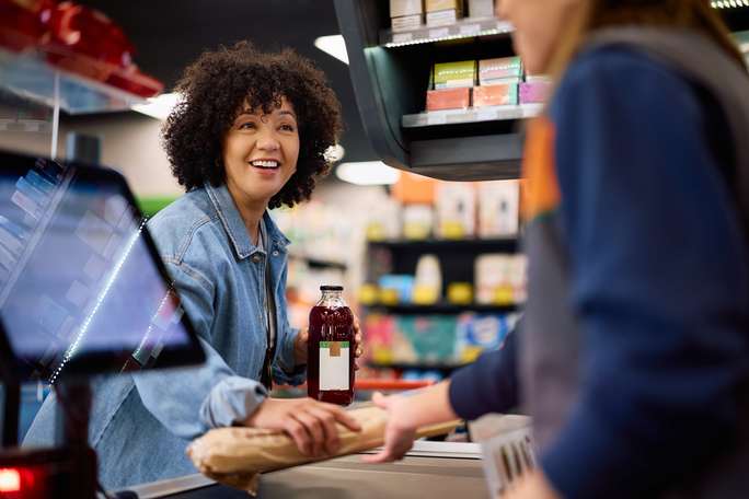 Grupo de supermercados regionais lança programa de fidelidade e de serviços financeiros