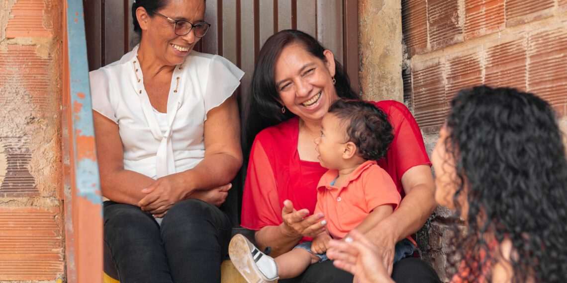 Brasil sobe cinco posições no ranking do IDH e está na 84ª colocação