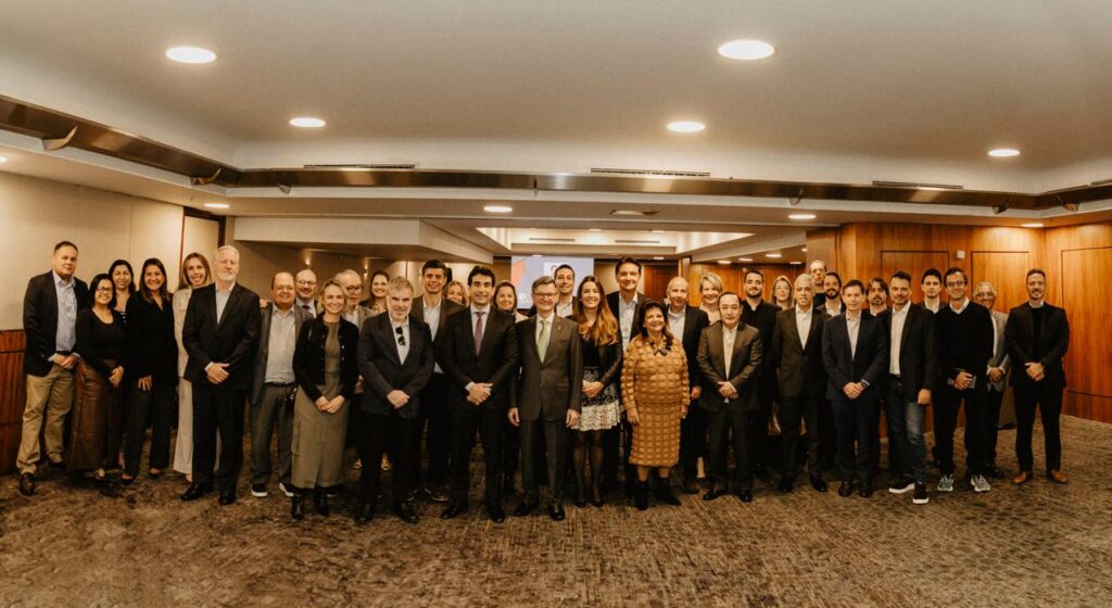 Gabriel Galípolo, presidente do Banco Central, se reúne com executivos do varejo