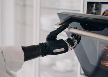 AI is gaining ground in foodservice, but still needs improvement