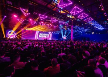 Totvs premia cases de inovação; Sebrae Nacional é "empresa do ano"