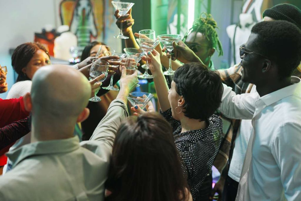 Setor de bares e restaurantes cresce 1% em maio