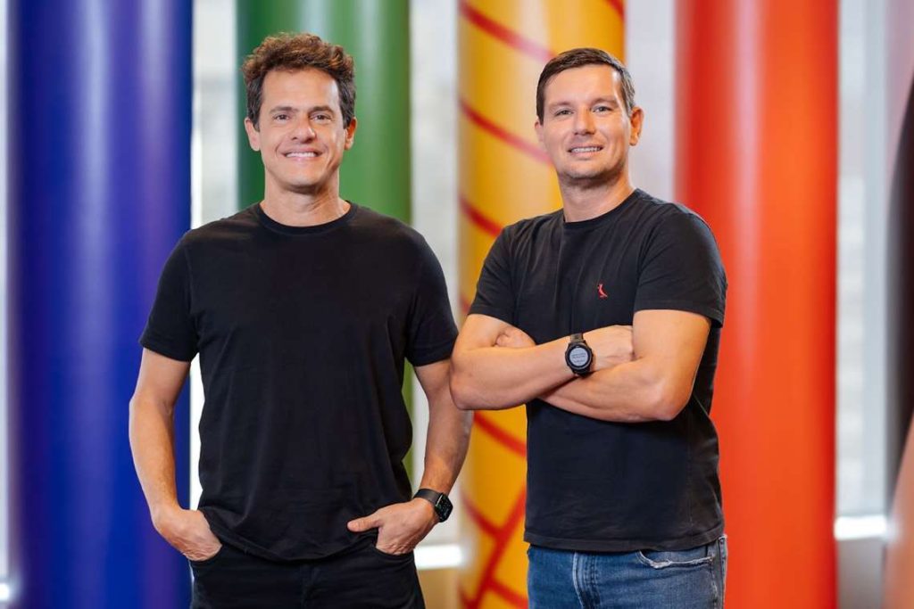 Eletromidia integra a B.Drops à plataforma Aqui Ads e supera 76 mil telas em todo o País