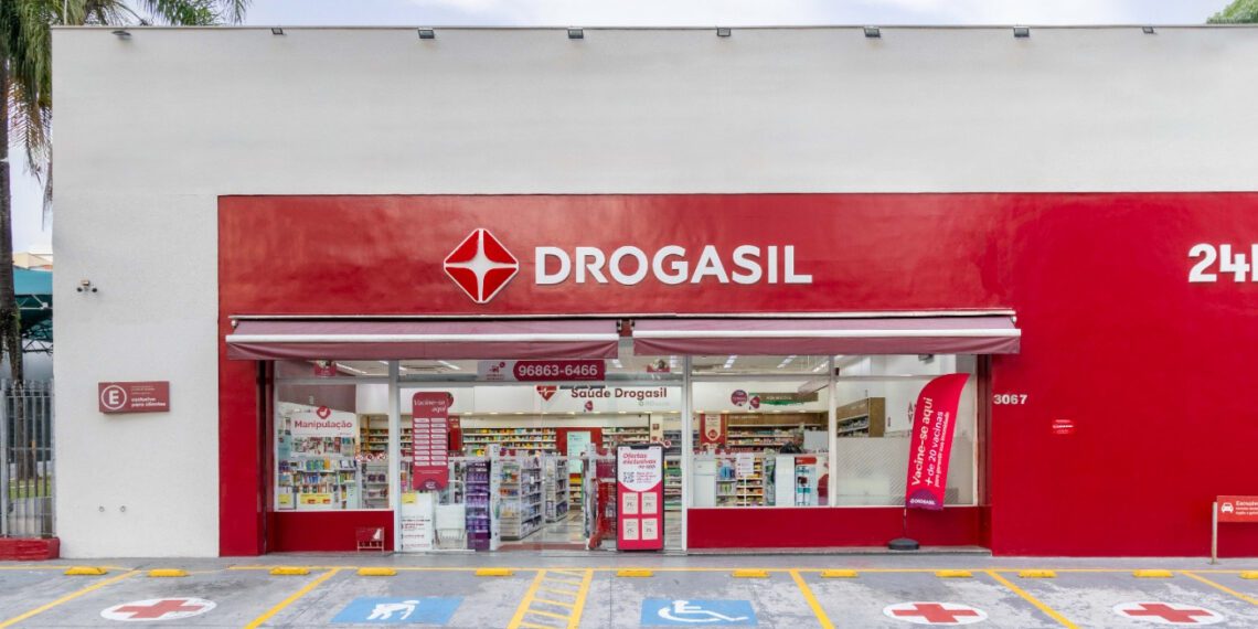 RD Saúde atinge a marca de 400 salas de vacinação e planeja 350 novas lojas neste ano