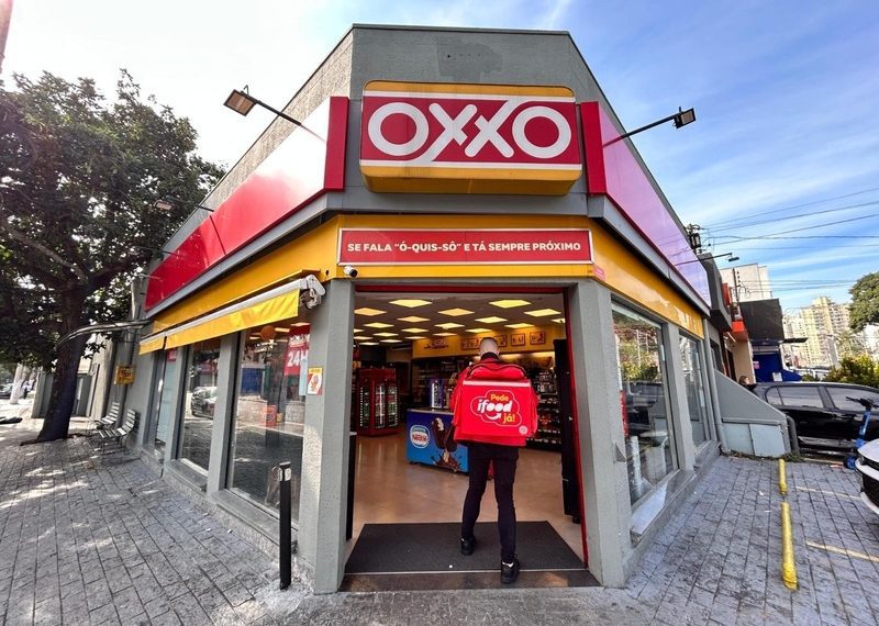 Oxxo e iFood ampliam parceria e chegam a 450 lojas no delivery em São Paulo