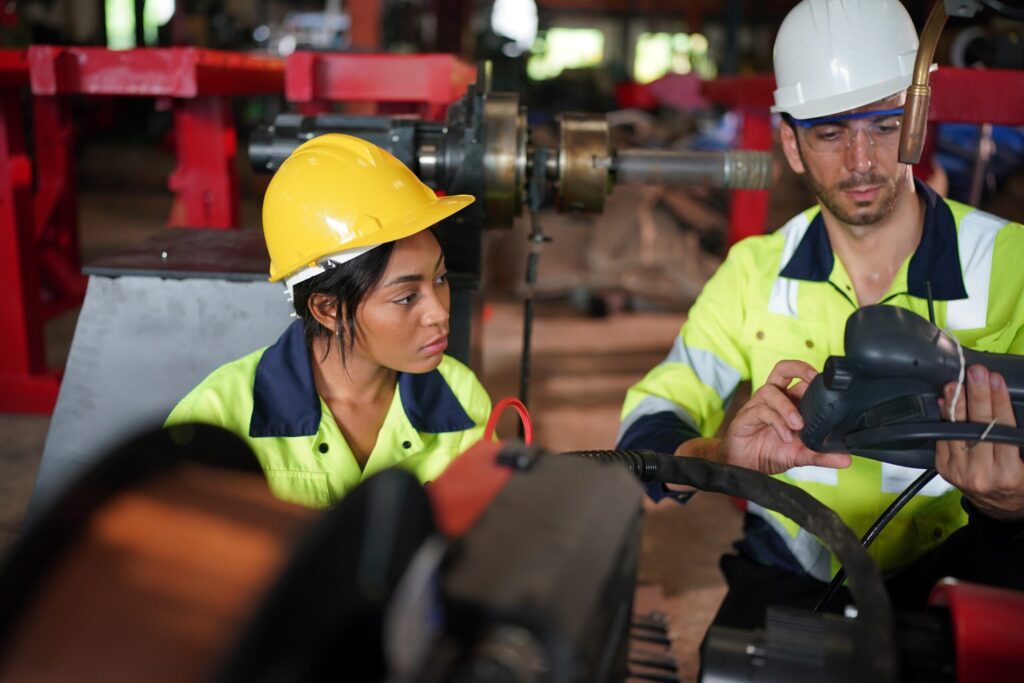 Produção industrial tem alta de 0,1% de março e acumula alta de 1,5% no ano