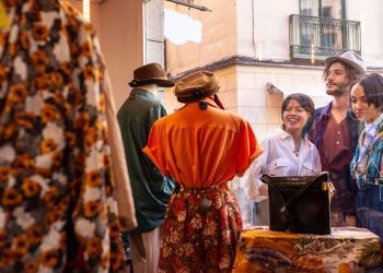 Lojas de rua impulsionam crescimento de visitas no varejo, que registrou alta de 1,86% em maio