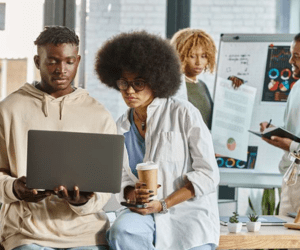 Heineken abre inscrições para programa de estágio exclusivo para pessoas pretas e pardas