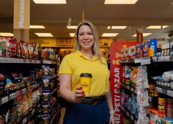 With its own café and bakery, Oxxo is betting on foodservice to grow in Brazil