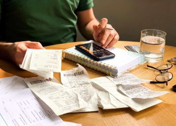 Com avanço das dívidas de curto prazo, endividamento segue em alta em junho