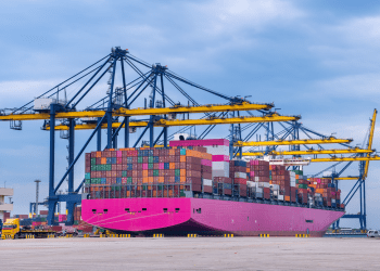 Exportações brasileiras de petróleo, aço, aviões e agro podem ser afetadas por tarifas dos EUA