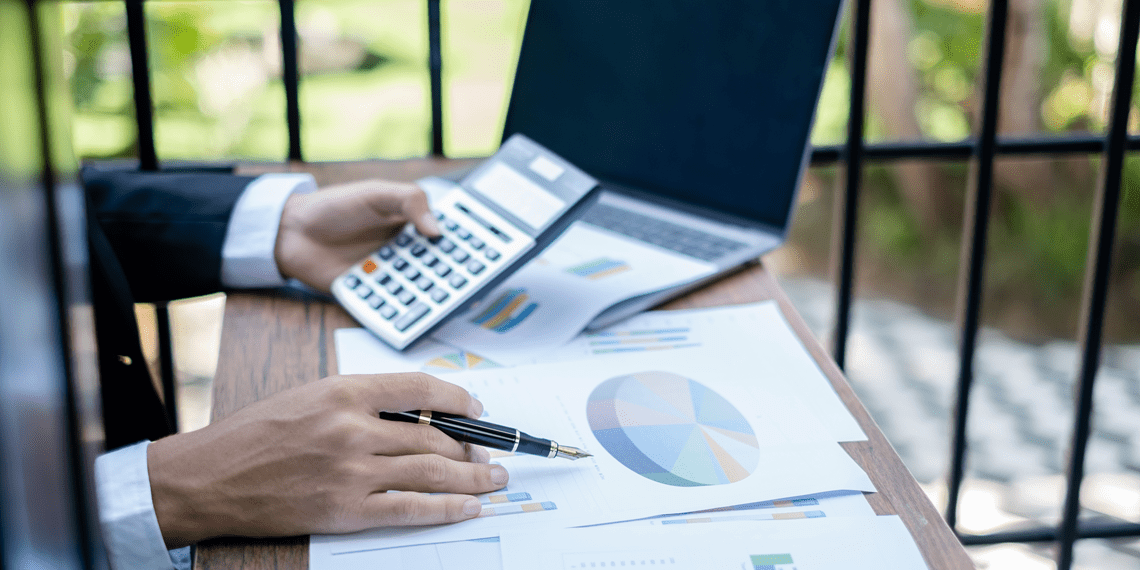 Serasa lança solução com IA para apoiar a gestão financeira de PMEs