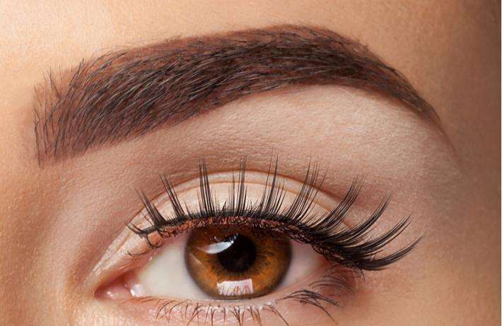 Pharmapele lança sérum vegano que acelera crescimento de cílios e sobrancelhas