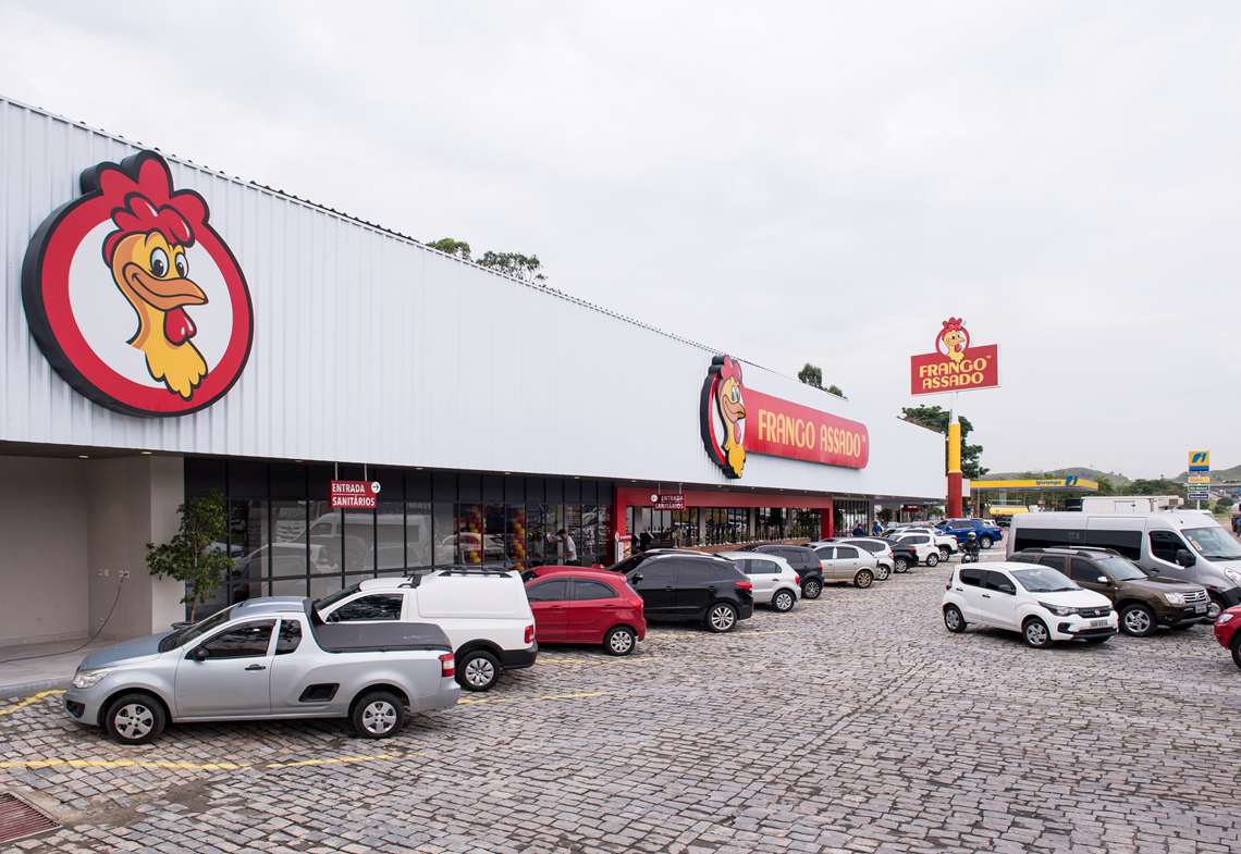 Frango Assado investe R$ 10 milhões para implementar novo conceito de loja na unidade de Jacareí