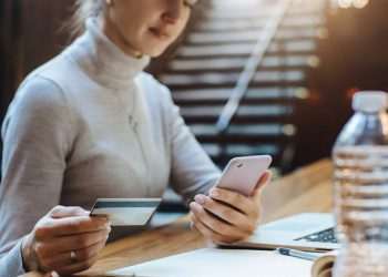 Dia do Cliente: itens com melhor preço seriam comprados por 57% dos brasileiros