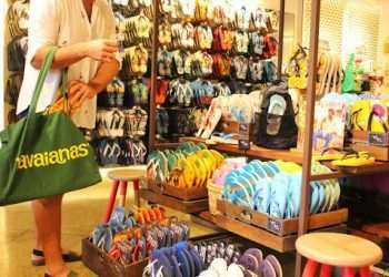Havaianas ensina indústria a vender direto ao cliente