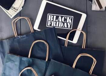 TV, redes sociais e games: publicidade tenta animar Black Friday "morna"