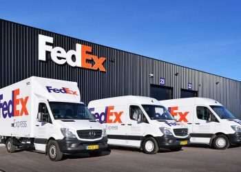 FedEx vai fazer 800 contratações no Brasil para atender à demanda de final de ano