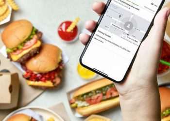Shake Shack lança programa piloto de entrega por meio de seu aplicativo