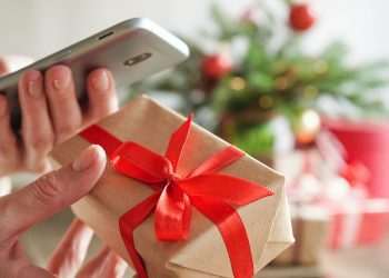 Grandes varejistas oferecem entrega super rápida para presente de última hora