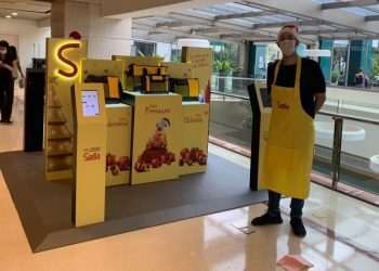 BRF inaugura quiosque especial para venda de kits natalinos em shopping center