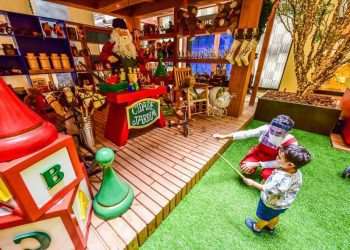Natal do Cidade Jardim tem cenário acionado por “mágica” e videochamada com Papai Noel