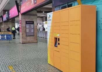 Armários inteligentes dos Correios