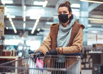 Intenção de consumo das famílias retoma crescimento em junho