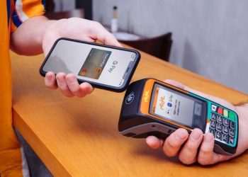Pagamentos sem contato aumentam 285% em novembro, segundo dados da Rede