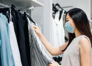 Aproximação do Natal movimenta vendas no varejo de moda, diz associação