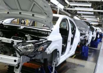 General Motors vai retomar produção em dois turnos nas fábricas de SP